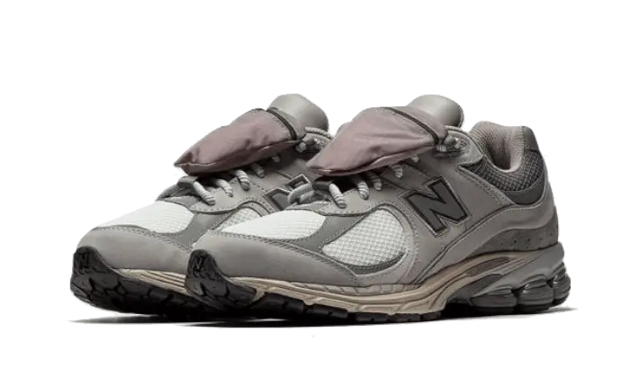 New Balance 2002R Pocket Grey