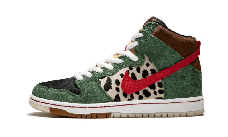 Nike SB Dunk High Dog Walker - BQ6827-300